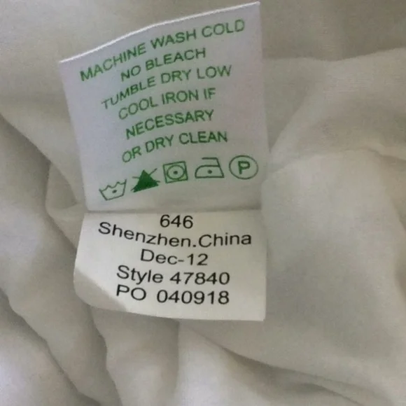 Lilly Pulitzer Delia shift dress in resort white with gold truly petal lace - Picture 8 of 8